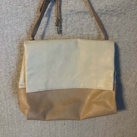 Carlos by Carlos Santana Large Leather Handbag. Has Flaws. Please See Pics - Picture 1 of 11
